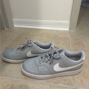Nike Men's Gray and White Sneakers